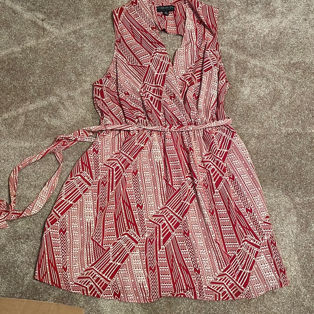 Super cute dress on